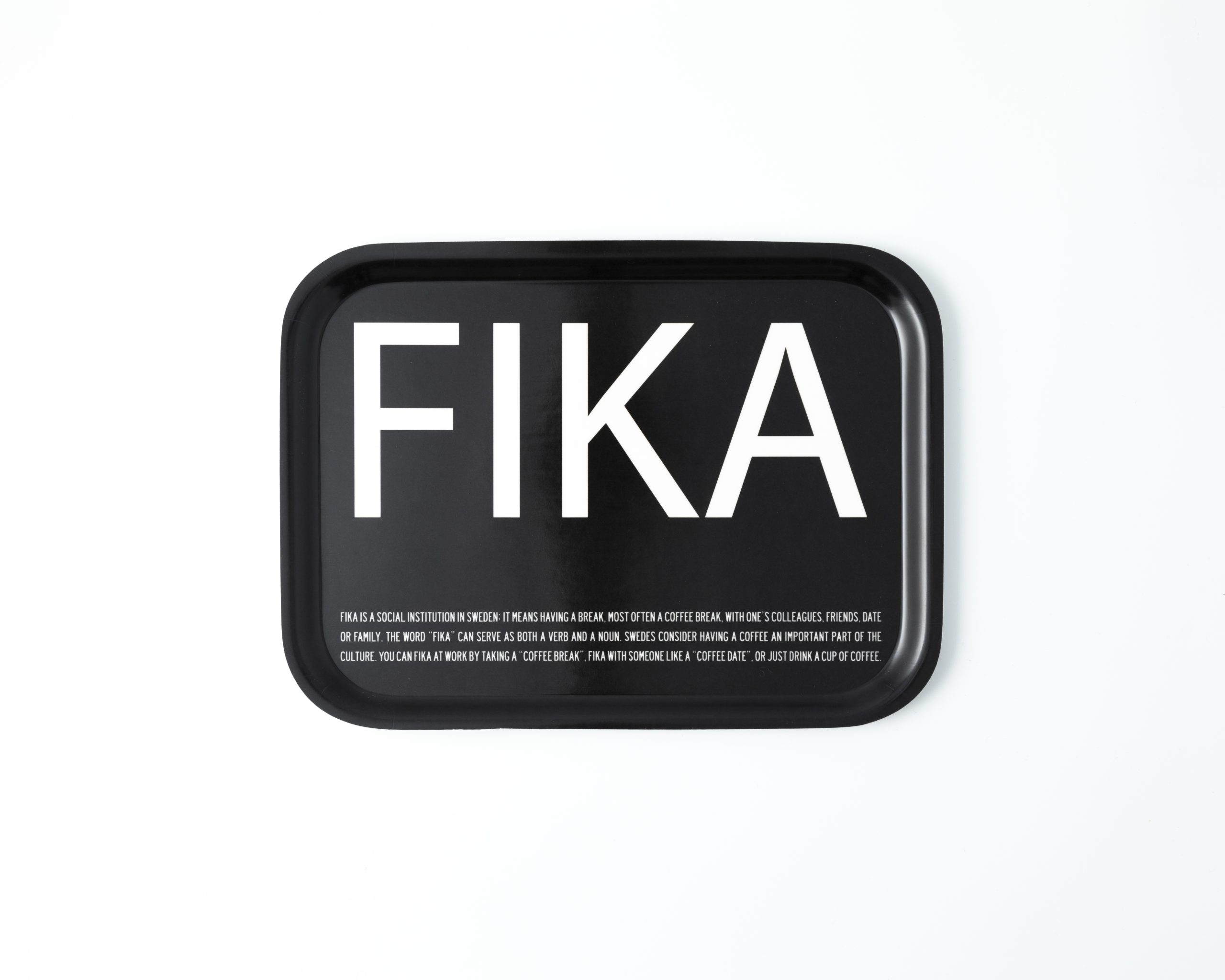 Frukostbricka med svart och vit design